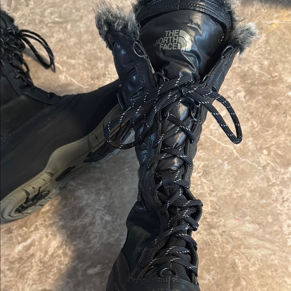 The North Face Black Winter Rain Boots with Insulation